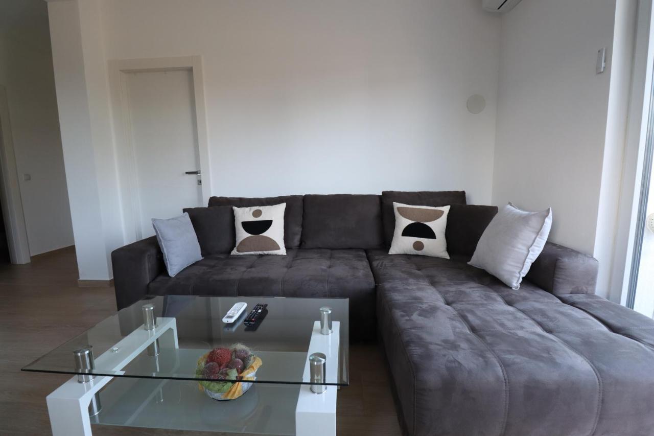 Medulin - Dani Apartment מראה חיצוני תמונה
