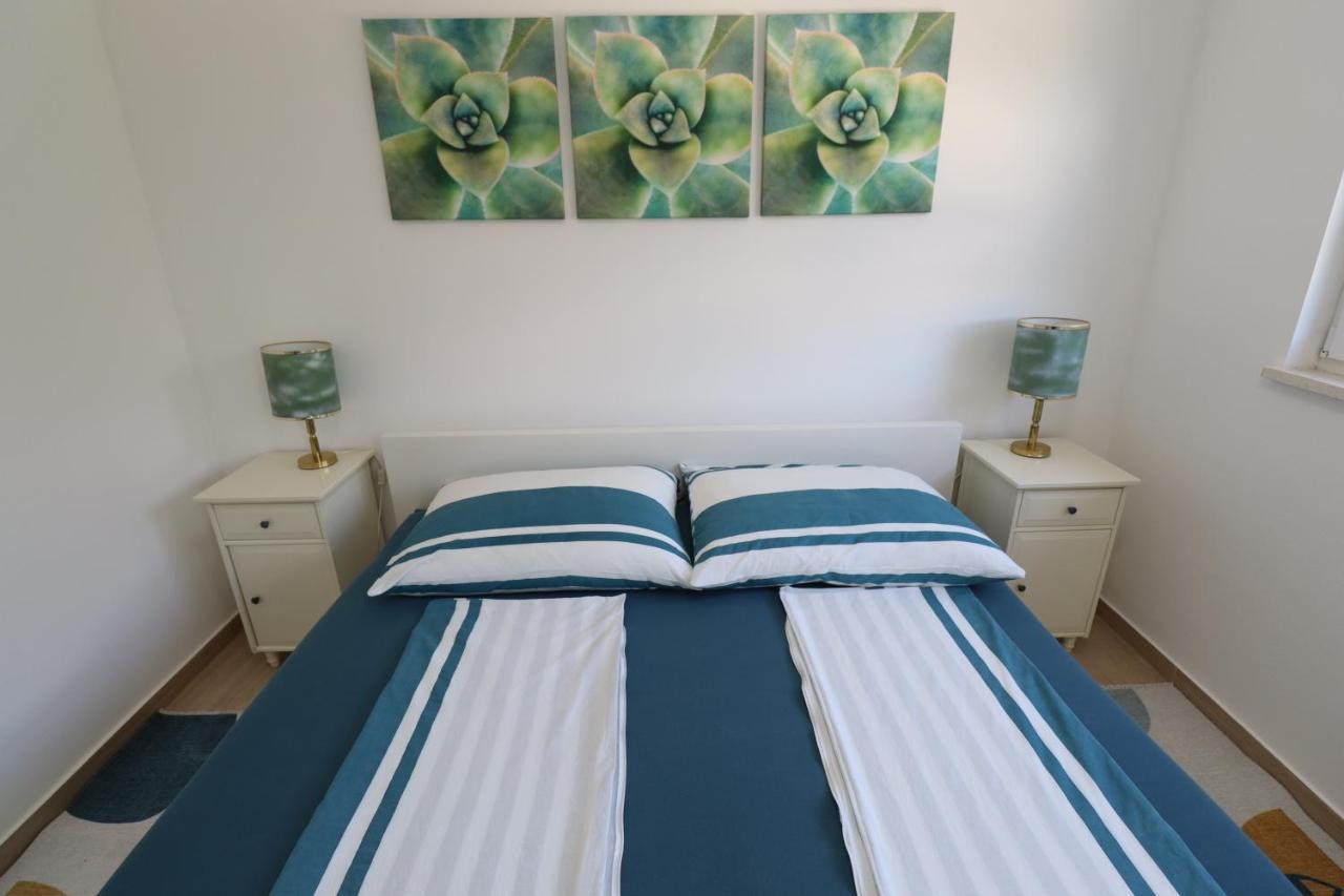 Medulin - Dani Apartment מראה חיצוני תמונה