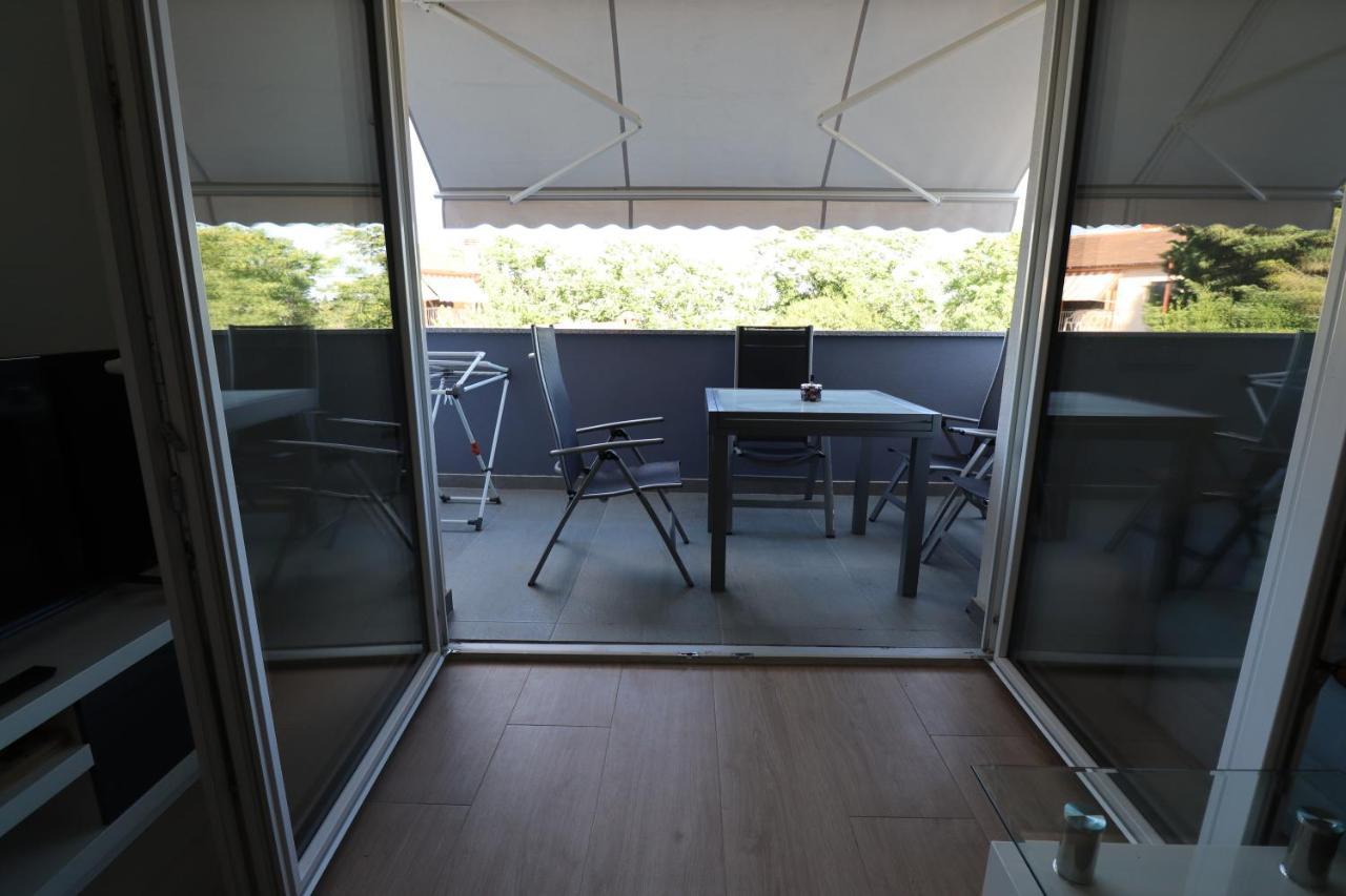 Medulin - Dani Apartment מראה חיצוני תמונה